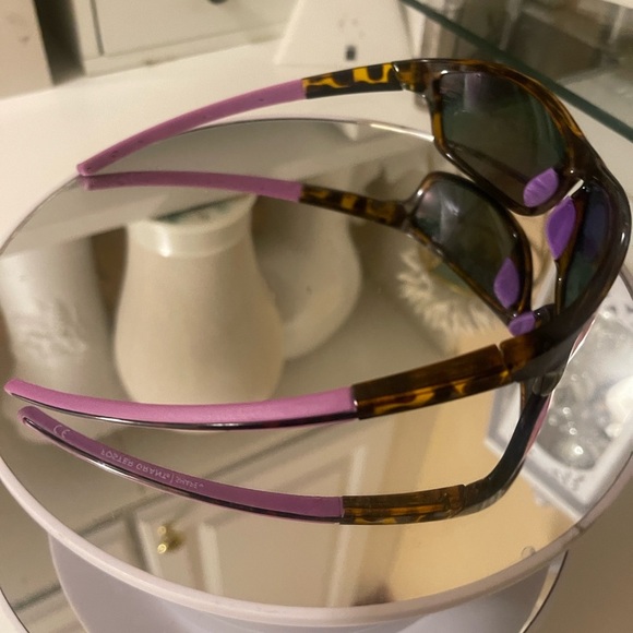 Foster grand be beautiful, sunglasses,brown and pink with matching matches arms - Picture 8 of 11